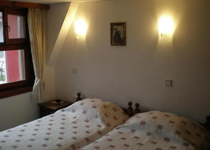 Pensjonat Nenchova 2*